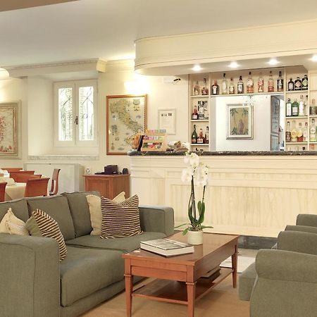 Hotel Europa Camaiore Bagian luar foto