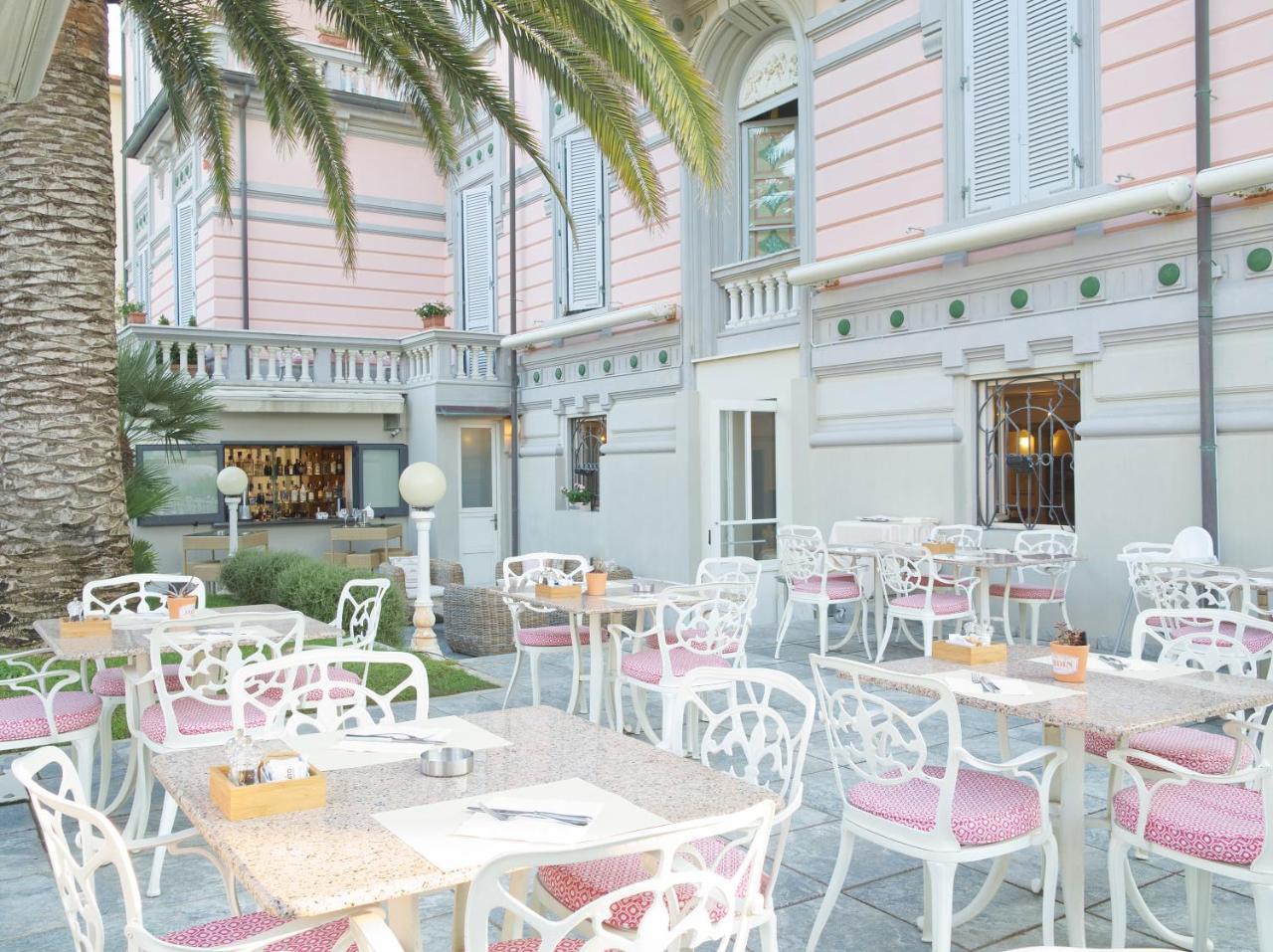 Hotel Europa Camaiore Bagian luar foto